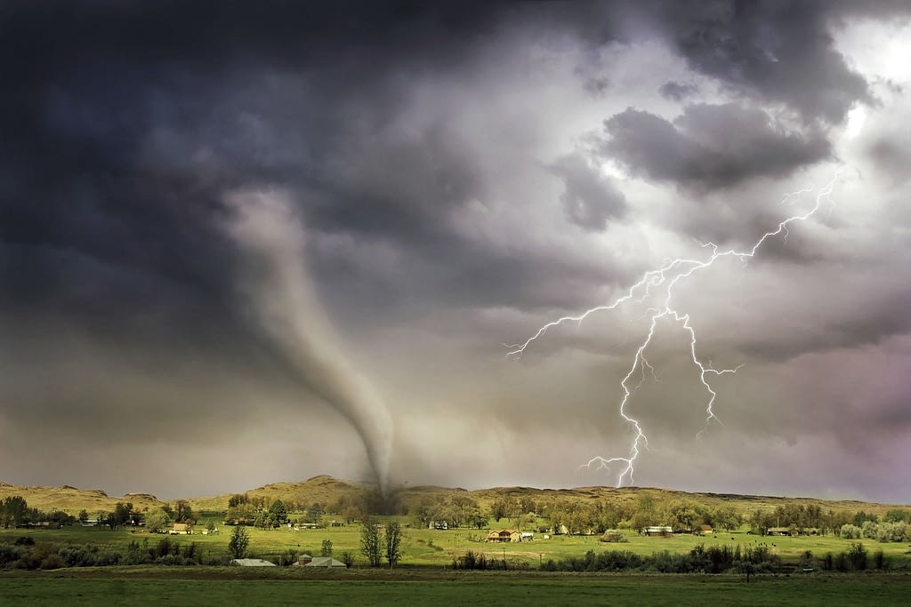How to Minimize Storm Damage